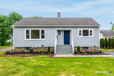 704 High Street Naugatuck CT 06770