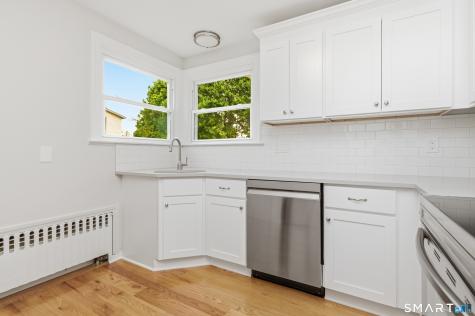 704 High Street Naugatuck CT 06770