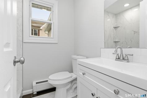 704 High Street Naugatuck CT 06770