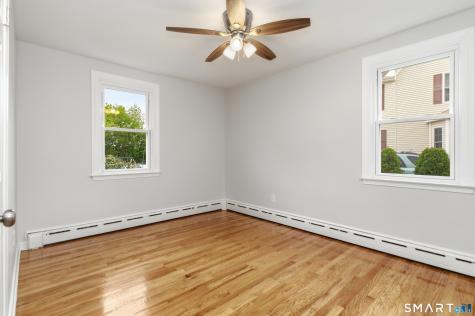 704 High Street Naugatuck CT 06770