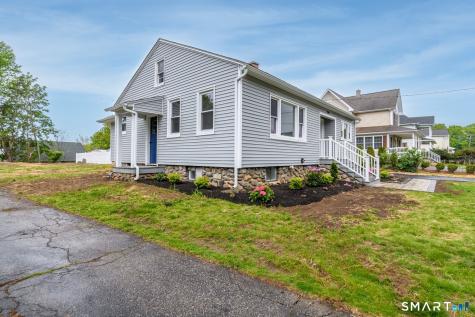 704 High Street Naugatuck CT 06770