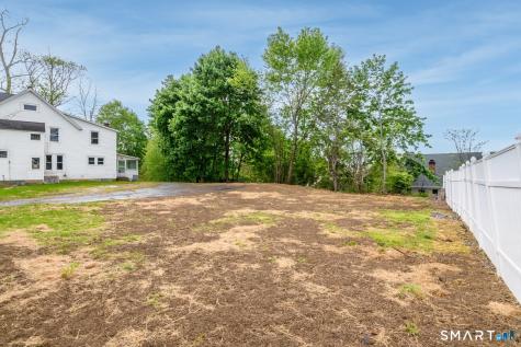 704 High Street Naugatuck CT 06770
