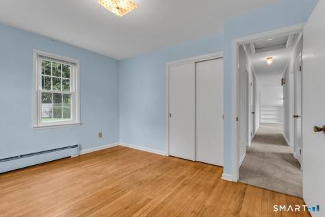9 Victoria Drive Branford CT 06405
