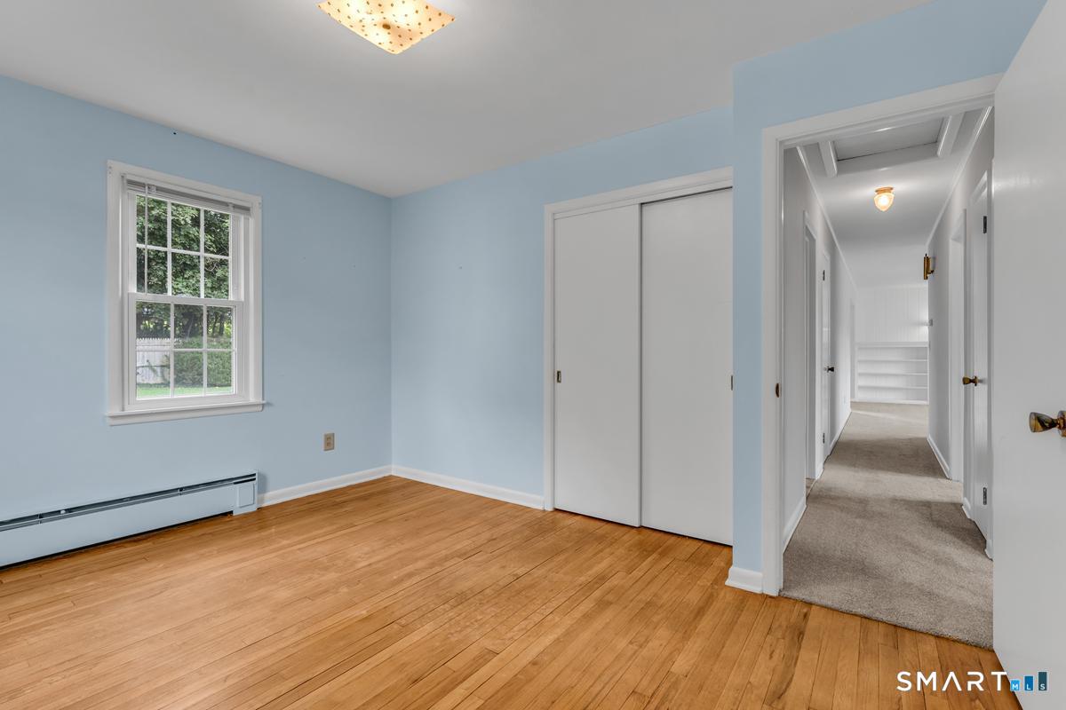 9 Victoria Drive Branford CT 06405