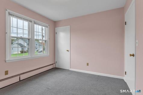 9 Victoria Drive Branford CT 06405