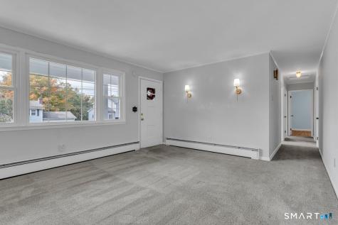9 Victoria Drive Branford CT 06405