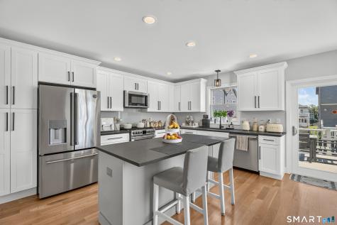 32 Deerfield Avenue Milford CT 06460