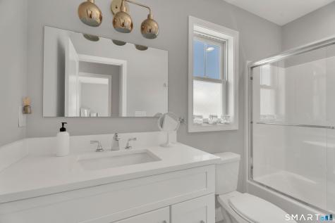 32 Deerfield Avenue Milford CT 06460