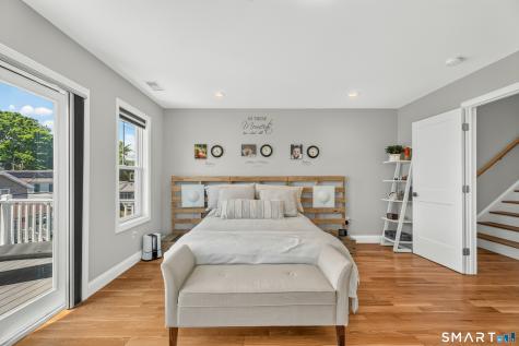 32 Deerfield Avenue Milford CT 06460