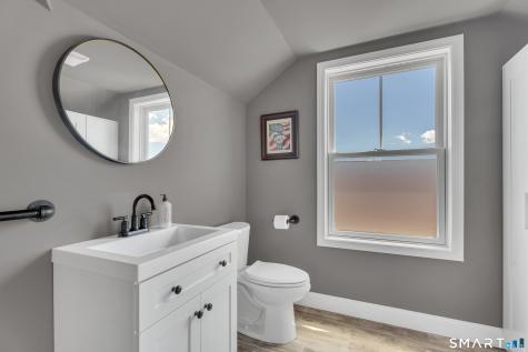 32 Deerfield Avenue Milford CT 06460