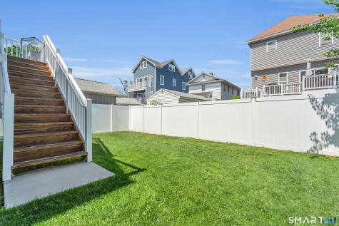 32 Deerfield Avenue Milford CT 06460