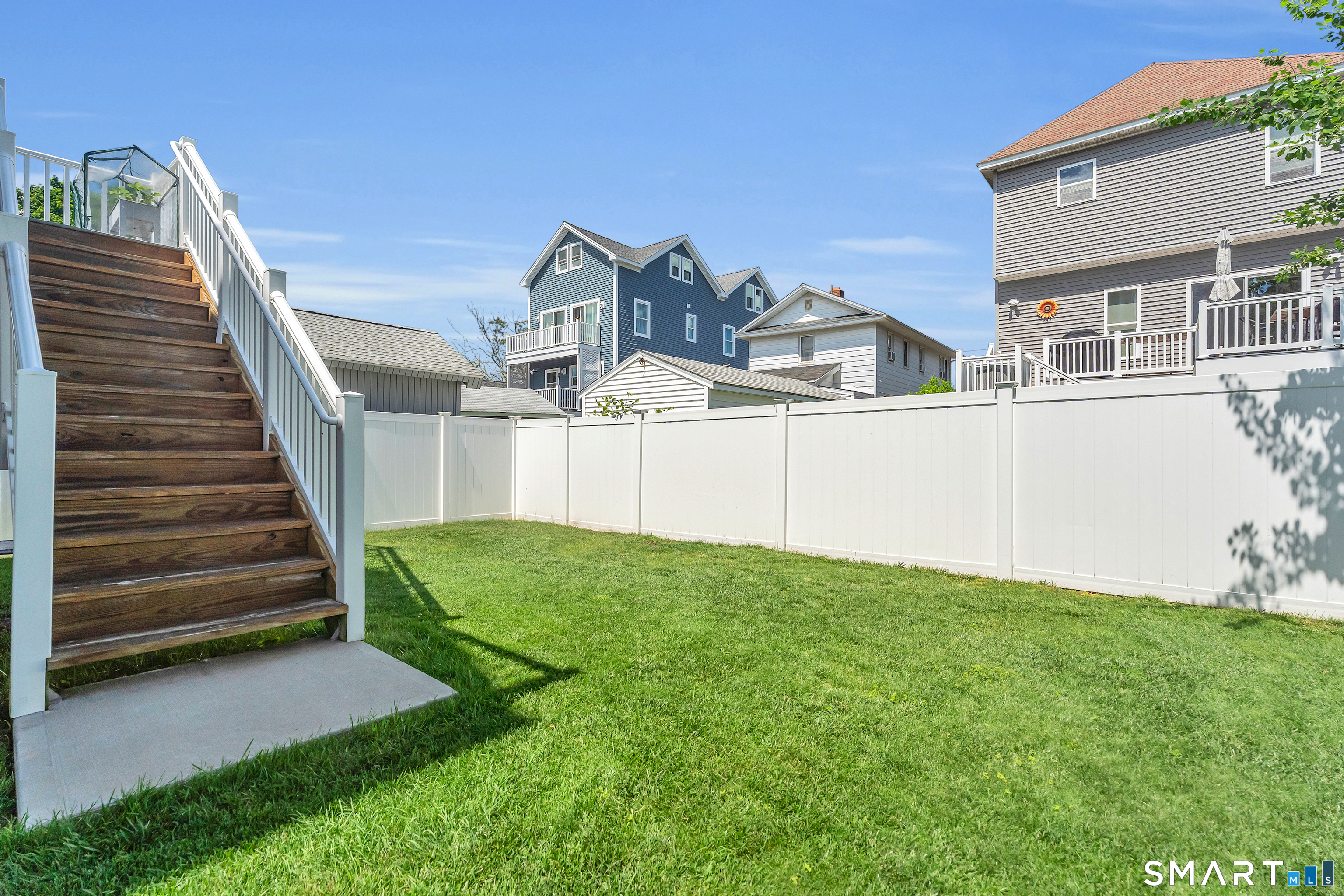 32 Deerfield Avenue Milford CT 06460