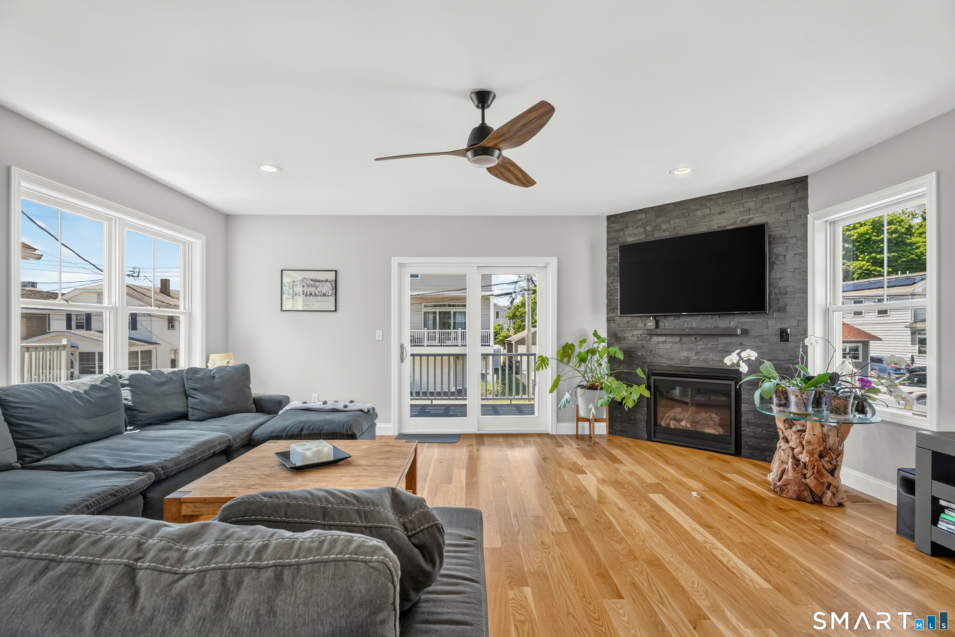32 Deerfield Avenue Milford CT 06460