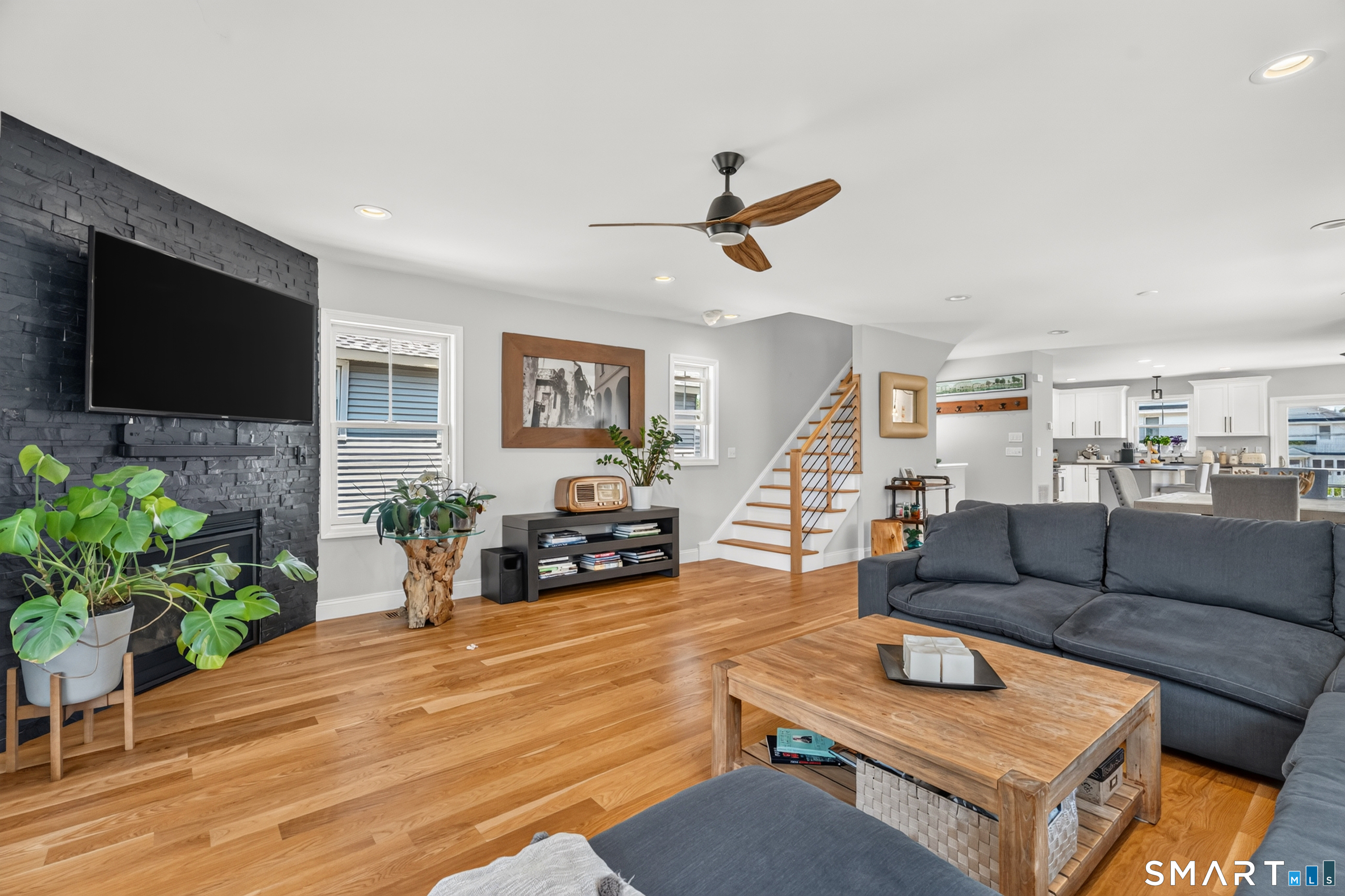 32 Deerfield Avenue Milford CT 06460