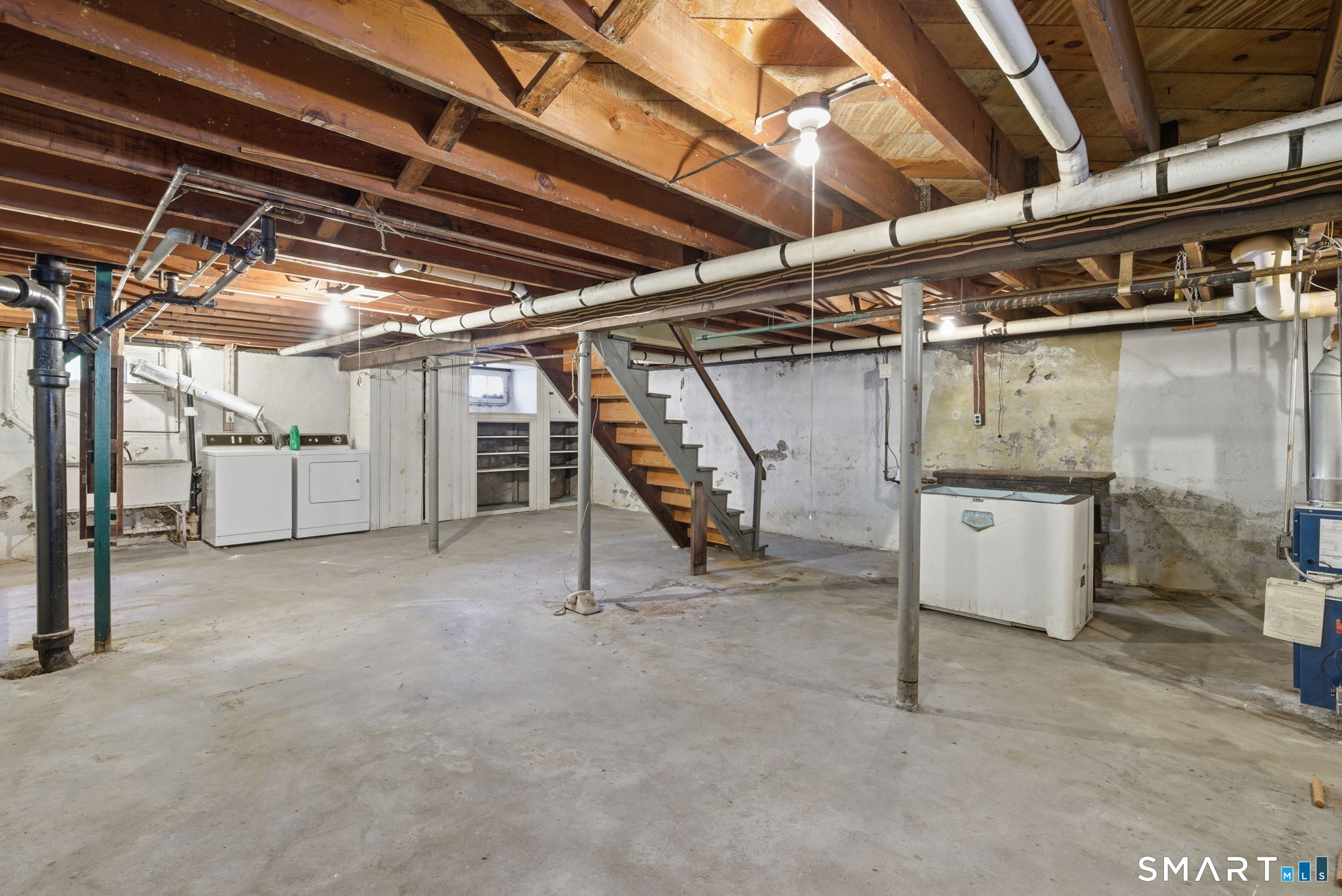 123 Benton Street Manchester CT 06040