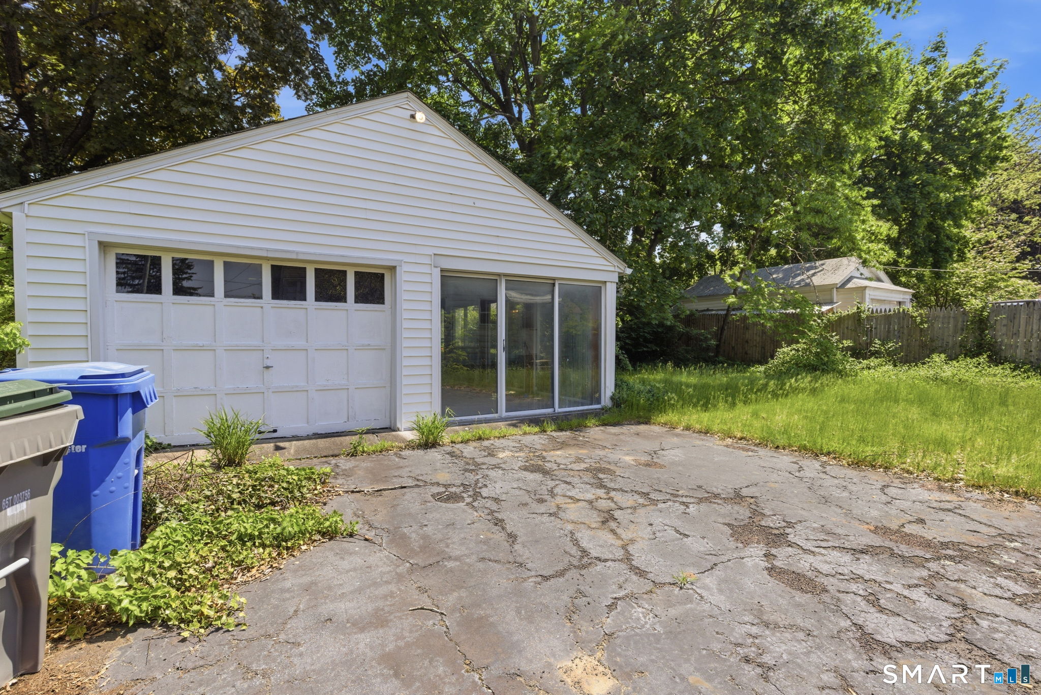 123 Benton Street Manchester CT 06040