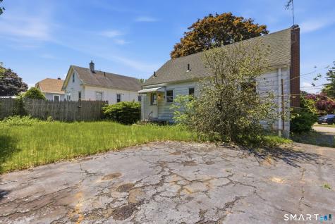 123 Benton Street Manchester CT 06040