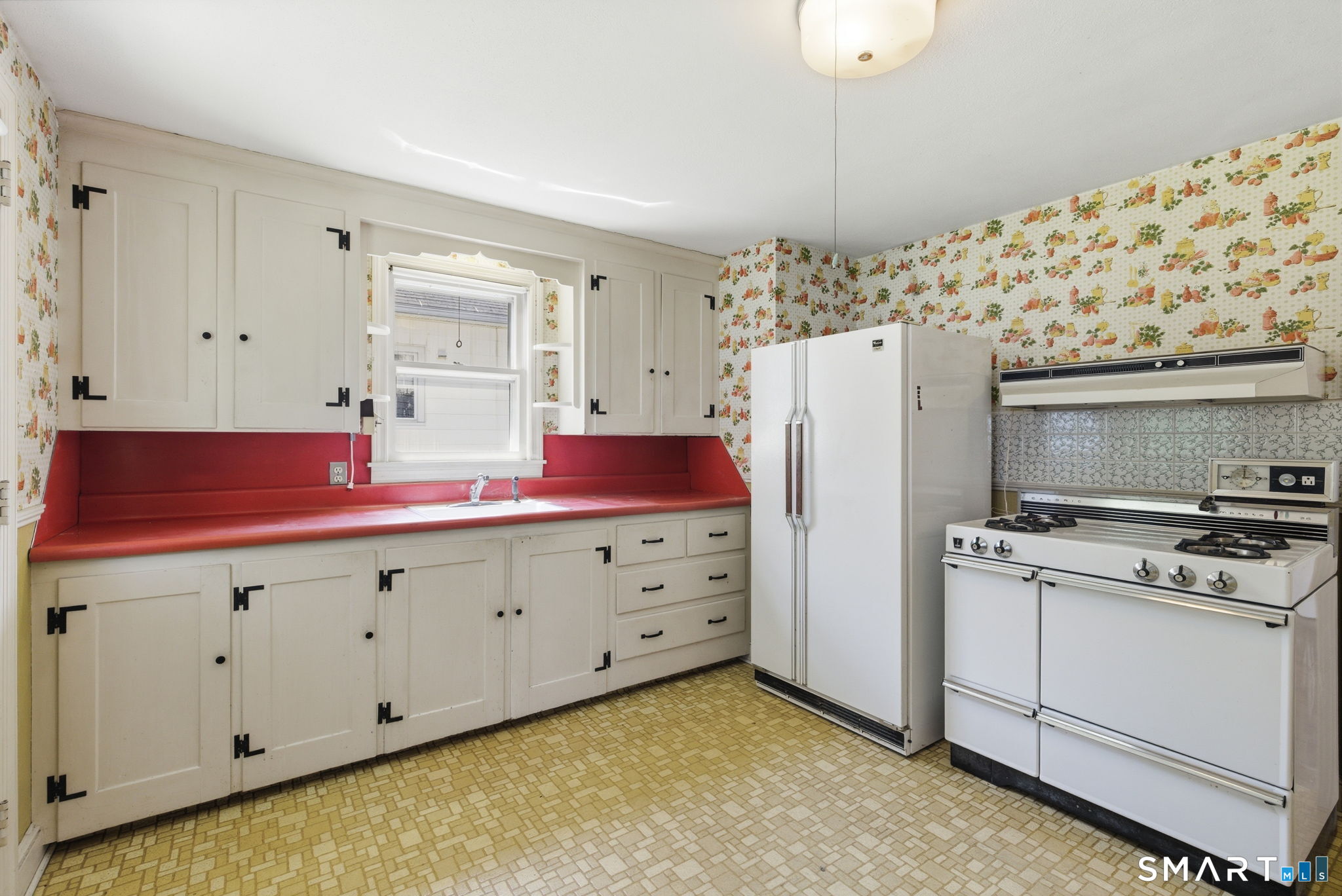 123 Benton Street Manchester CT 06040
