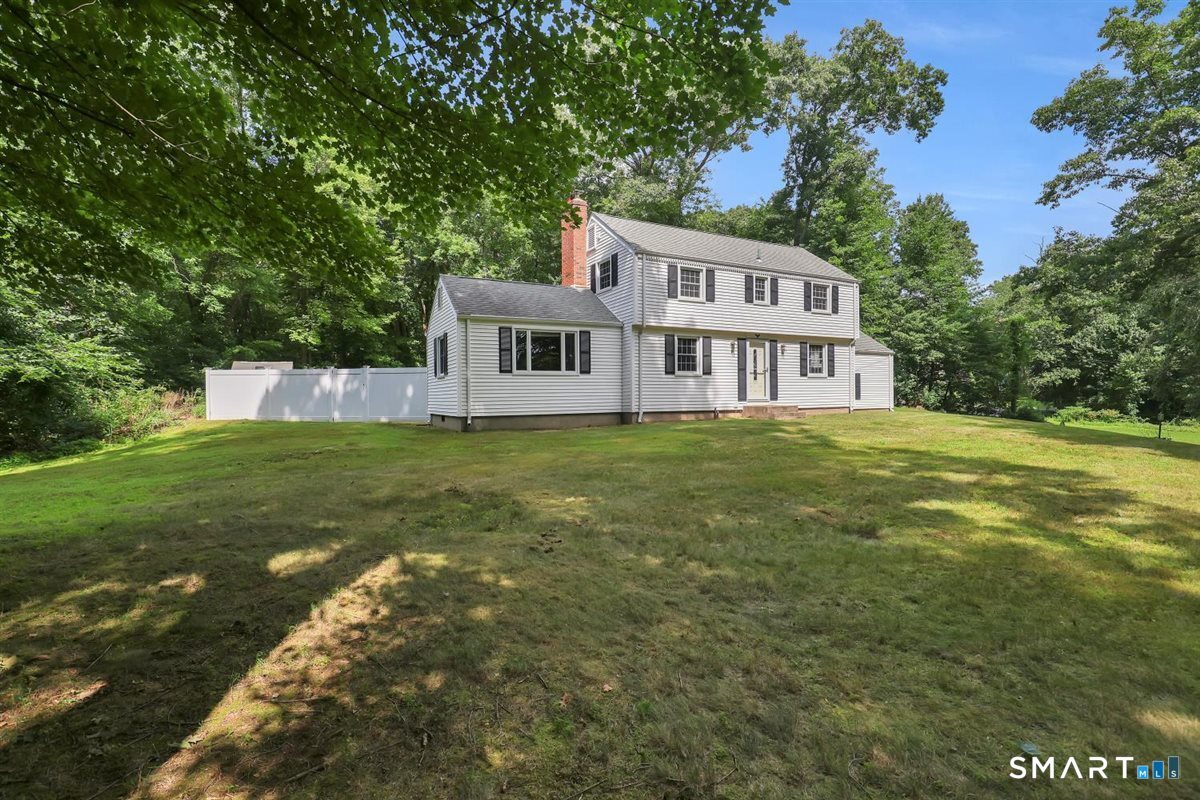 130 Barnsbee Lane Coventry CT 06238