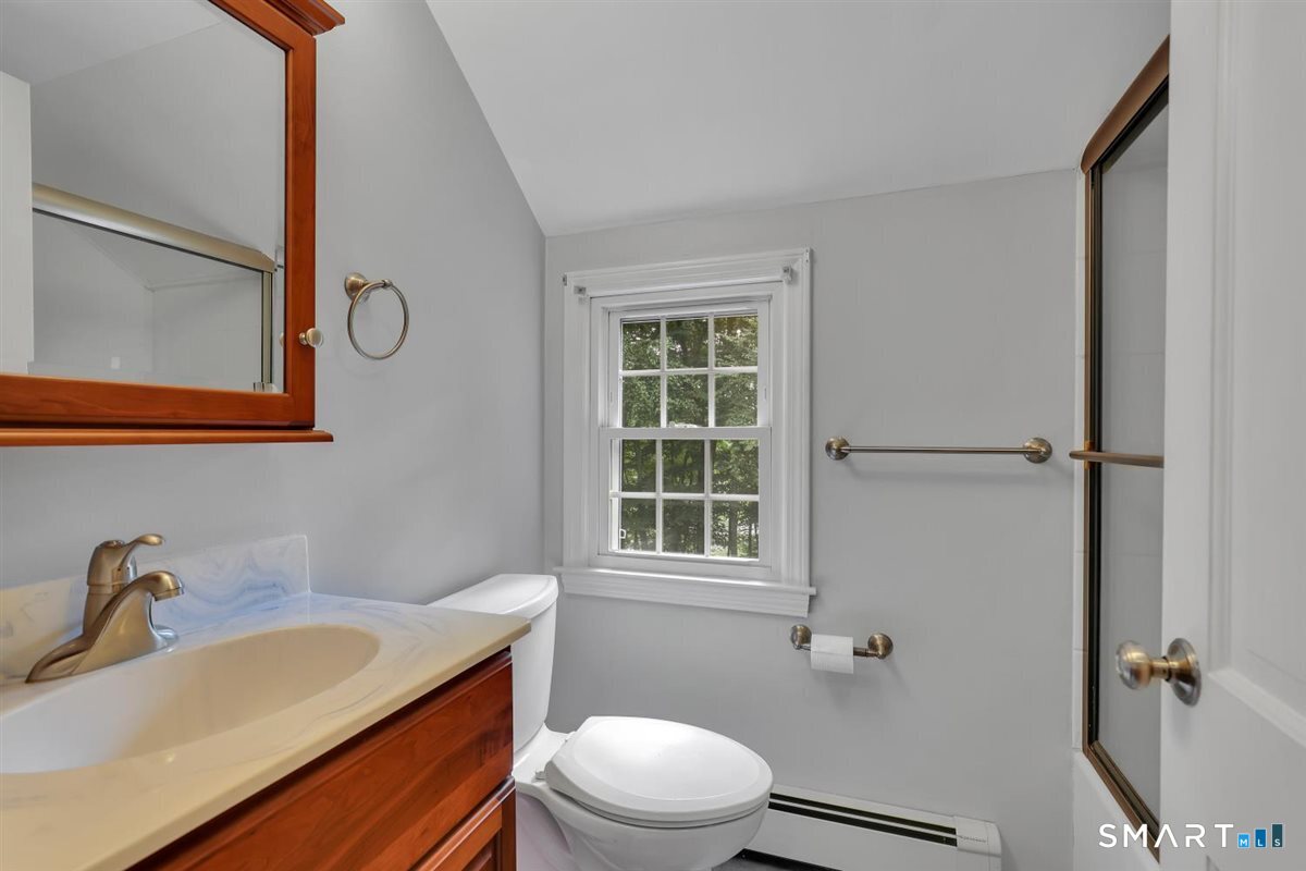 130 Barnsbee Lane Coventry CT 06238
