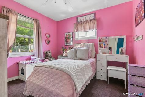 28 Van Horn Drive East Haven CT 06512