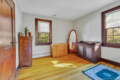 175 Case Street Canton CT 06019