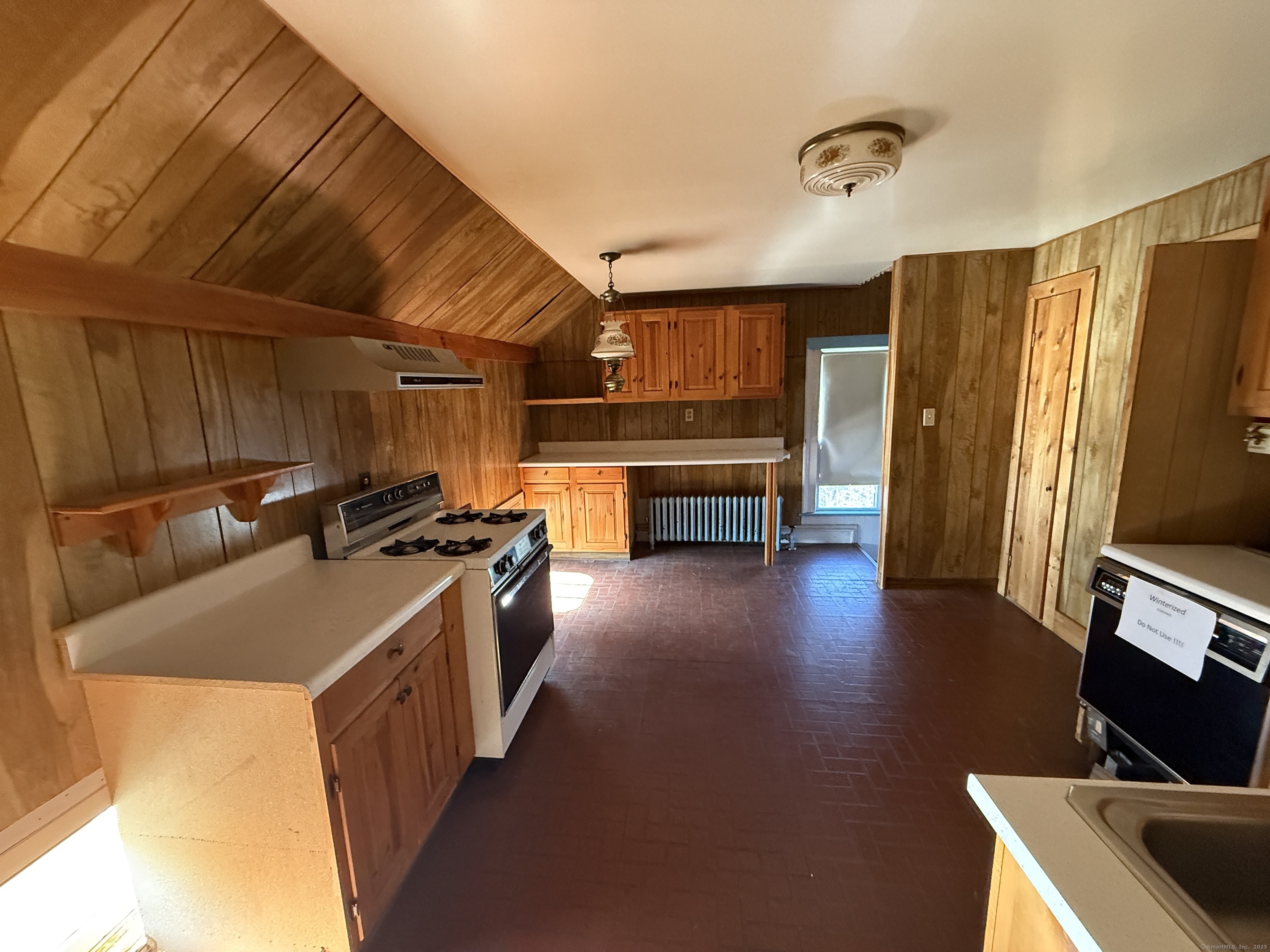 55 Walnut Street Winchester CT 06098