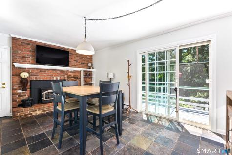 85 Dean Road East Lyme CT 06333