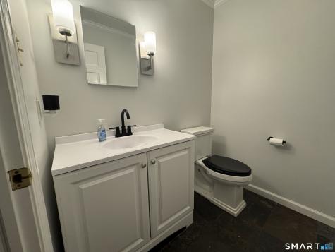 85 Dean Road East Lyme CT 06333