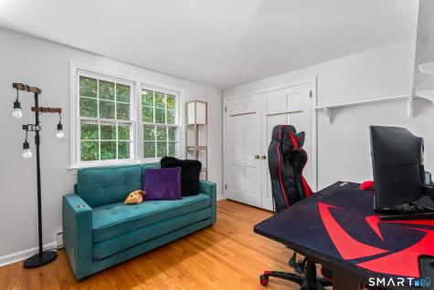 85 Dean Road East Lyme CT 06333
