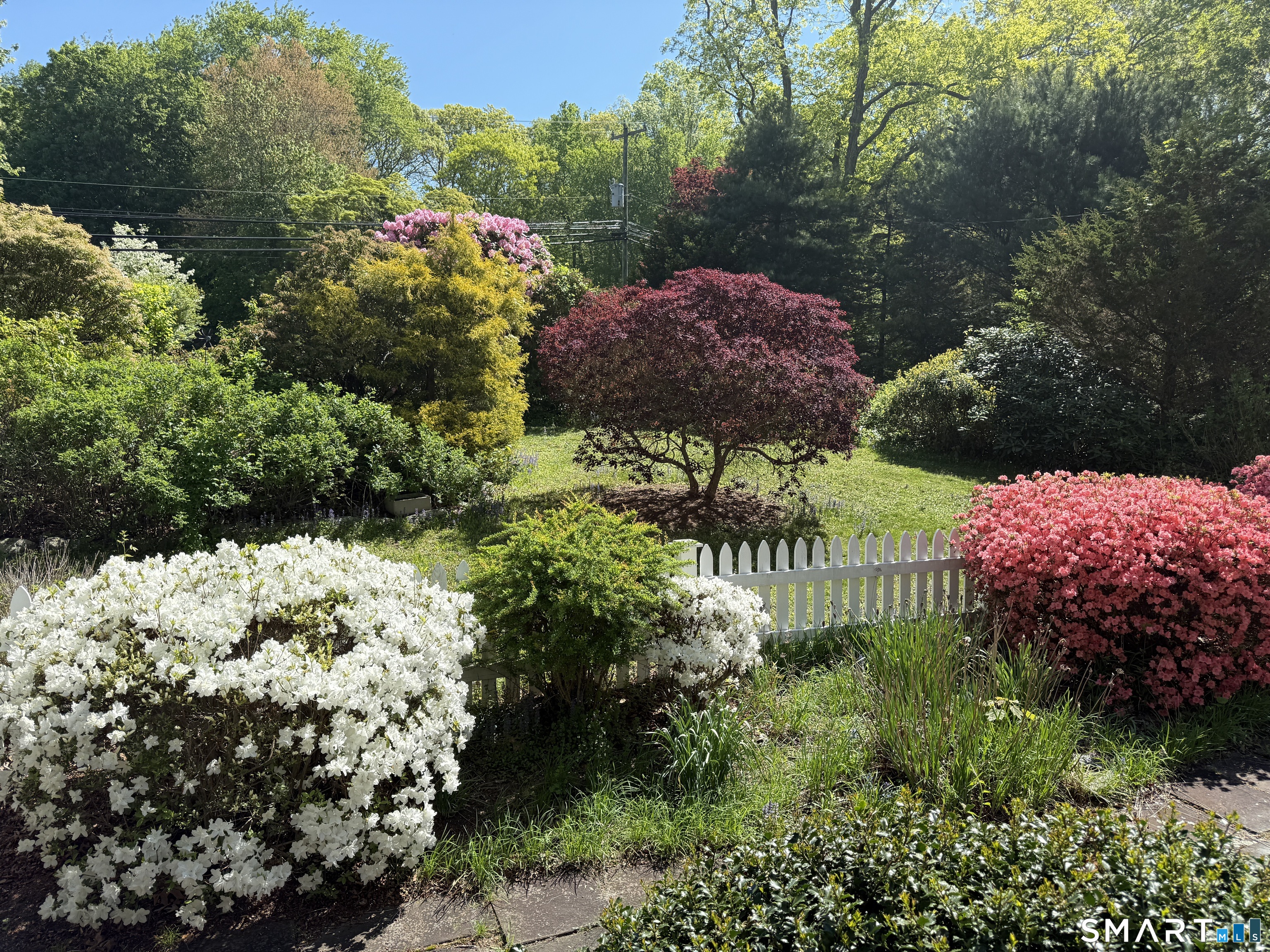 85 Dean Road East Lyme CT 06333