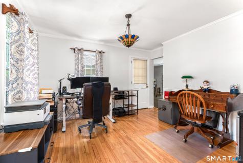 85 Dean Road East Lyme CT 06333