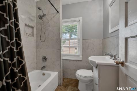 Meriden CT 06450