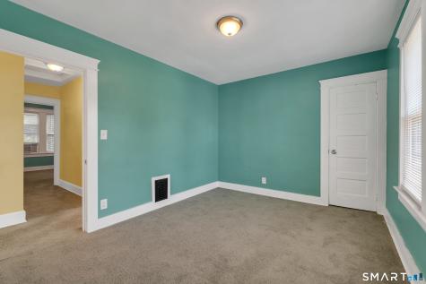 Meriden CT 06450