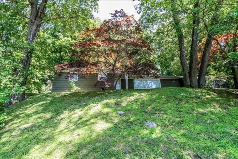 71R Mill Plain Road Danbury CT 06811