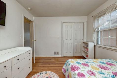 297-299 Summit Street New Haven CT 06513