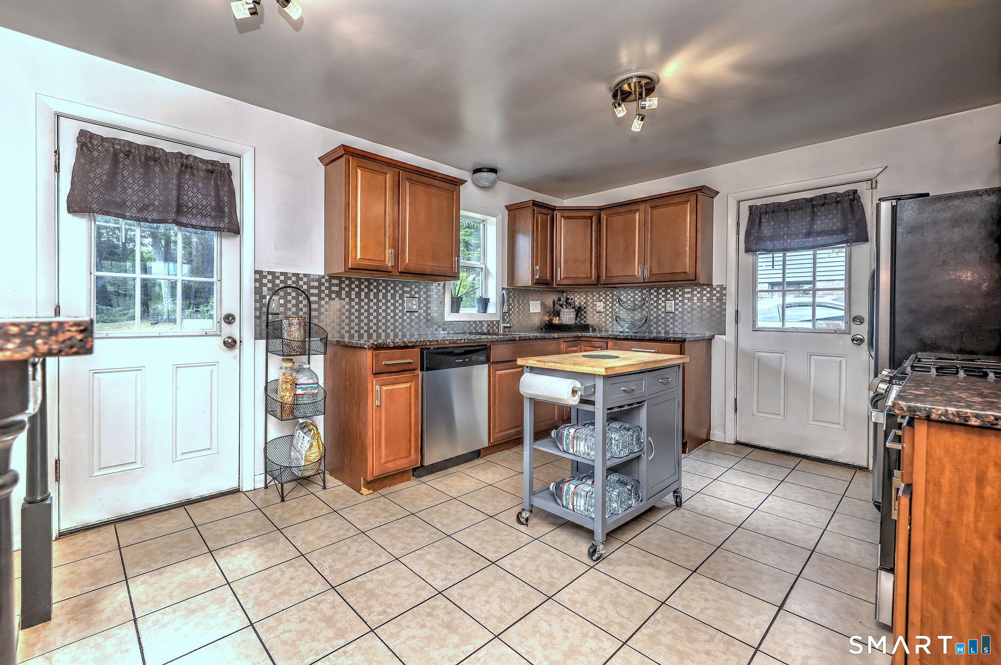 297-299 Summit Street New Haven CT 06513