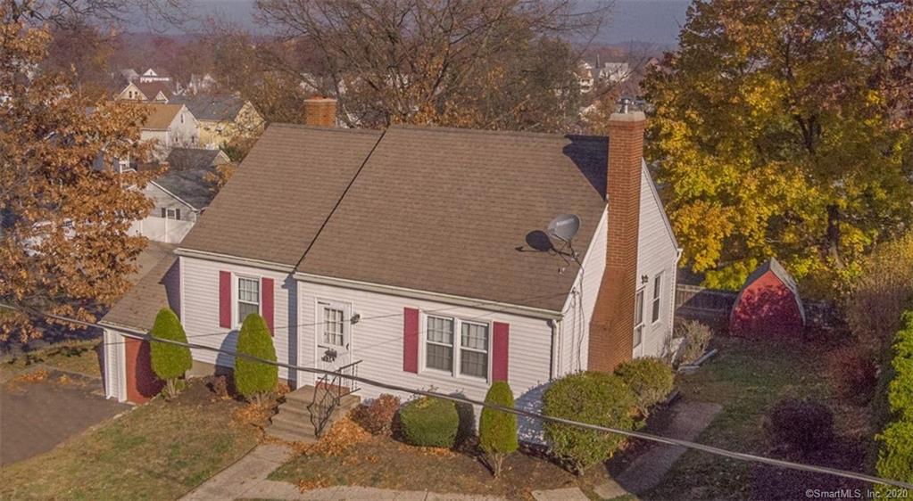 124 Woodlawn Street Chicopee MA 01020