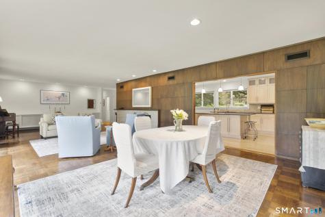 10 Fox Hill Road Woodbridge CT 06525