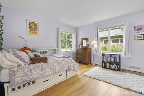 10 Fox Hill Road Woodbridge CT 06525