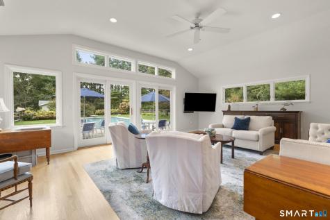 10 Fox Hill Road Woodbridge CT 06525
