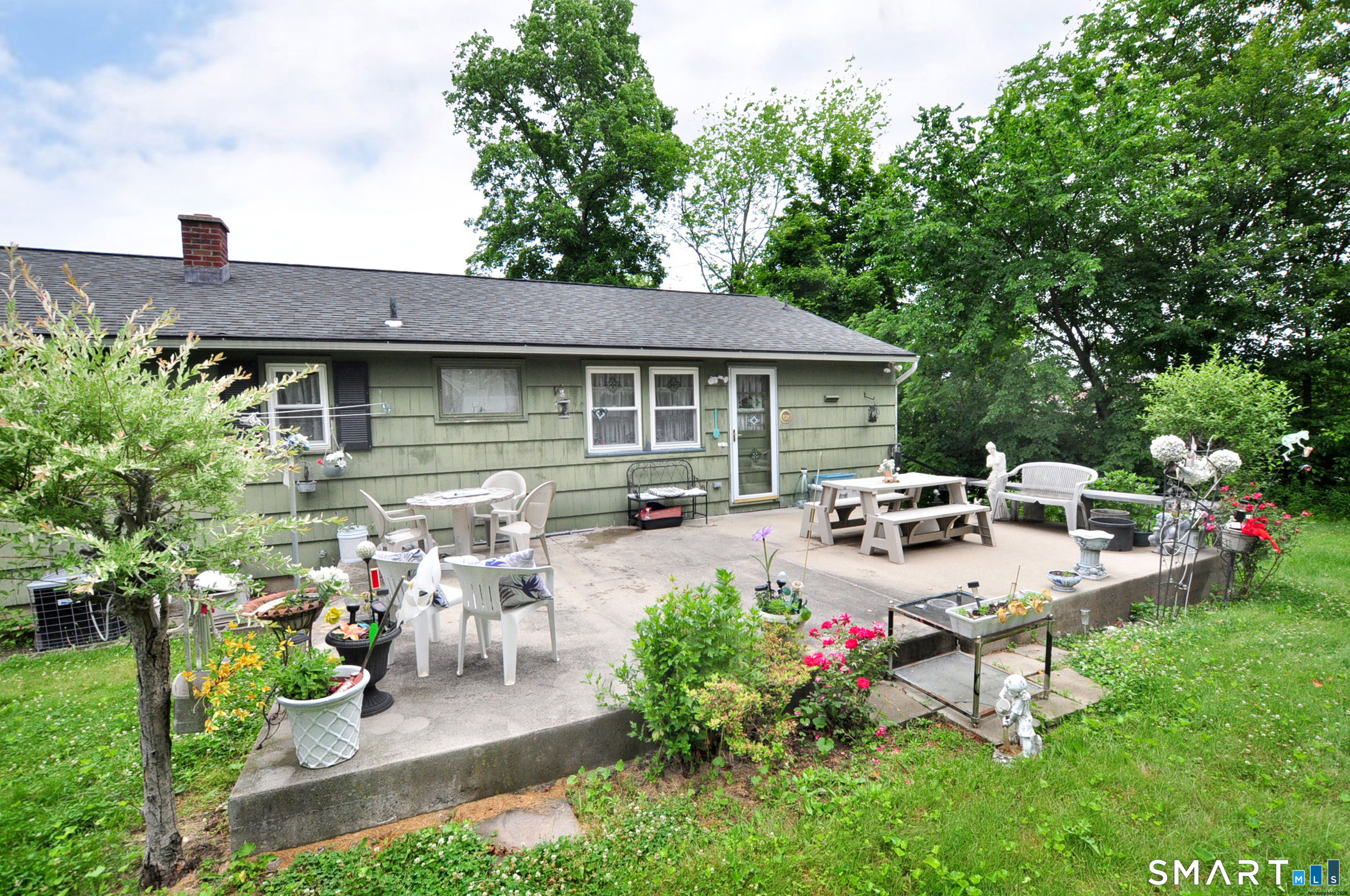 152 Saugus Avenue Watertown CT 06779