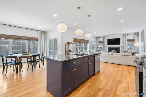 811 Pucker Street Coventry CT 06238