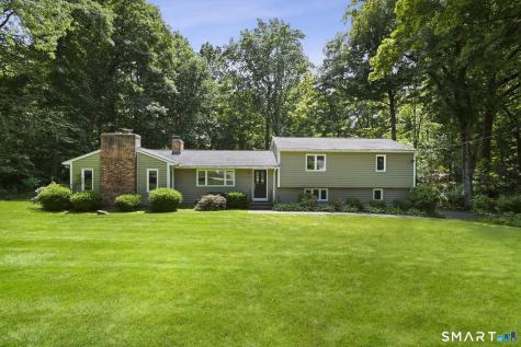 19 Crestwood Road Monroe CT 06468