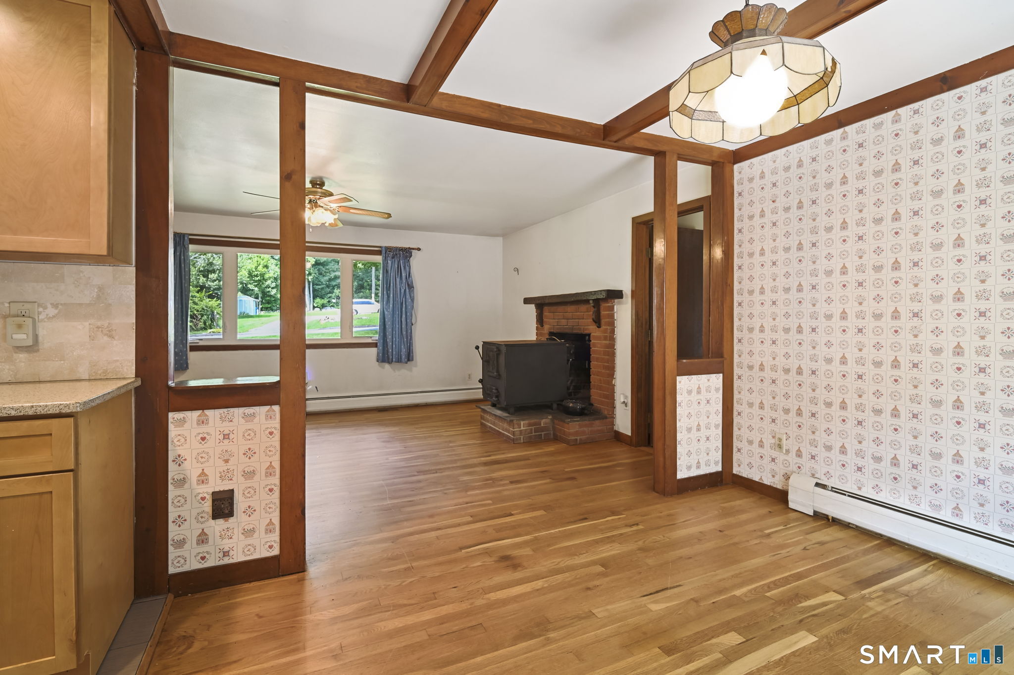 19 Crestwood Road Monroe CT 06468