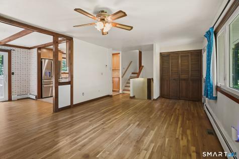 19 Crestwood Road Monroe CT 06468
