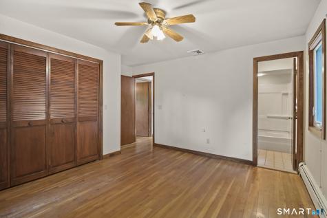 19 Crestwood Road Monroe CT 06468