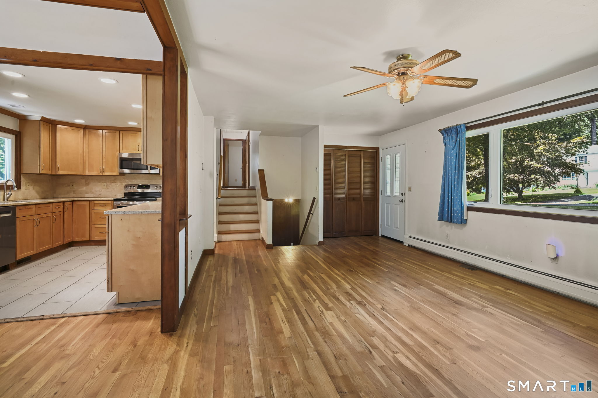 19 Crestwood Road Monroe CT 06468