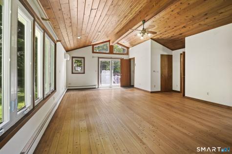 19 Crestwood Road Monroe CT 06468
