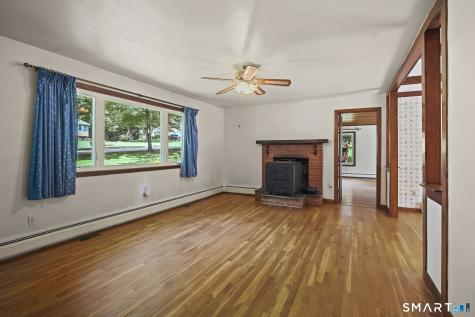 19 Crestwood Road Monroe CT 06468